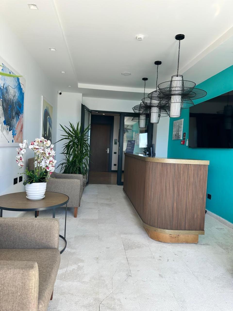 Palladium Beach Hotel- Private Beach Included Dhermi Luaran gambar